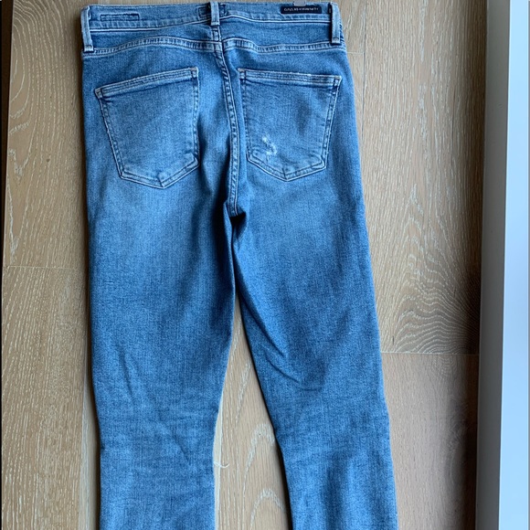CITIZENS OF HUMANITY JEANS RETAIL $310 - Picture 2 of 4